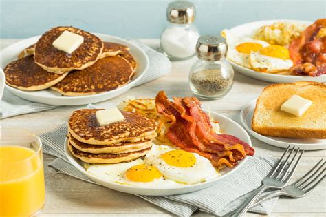 Healthy Full American Breakfast - Healthy Full American Breakfast with Eggs Bacon and Pancakes ...