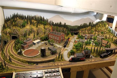 model train - Buscar con Google Ho Scale Train Layout, Ho Train Layouts, Planer, Model Training ...