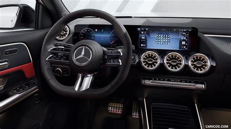 2024 Mercedes-Benz GLA - Interior | Caricos