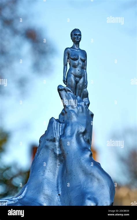 mary wollstonecraft statue Newington Green London Stock Photo - Alamy