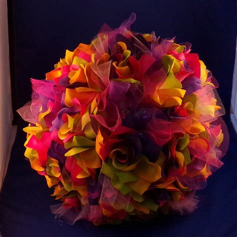 Bouquet-Rainbow Rose – A Garden of Dreams-Bouquets & Shadowboxes