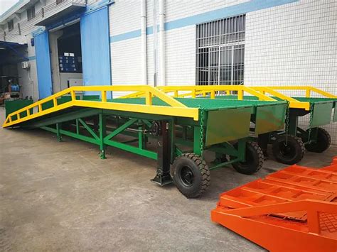 Container Unloading Equipment/forklift Container Mobile Loading Dock Ramps - Buy Container ...