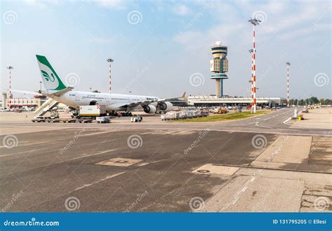 View of Milan-Malpensa International Airport Terminal 1. Editorial Image - Image of airport ...