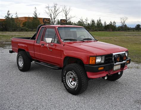 Single-Family-Owned 1986 Toyota 4x4 Pickup for sale on BaT Auctions - closed on March 20, 2019 ...