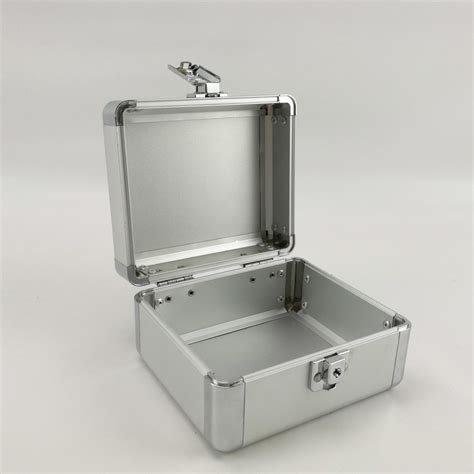 Middle Aluminium Storage Box 90 Degree Open , Aluminum Tool Case With Foam