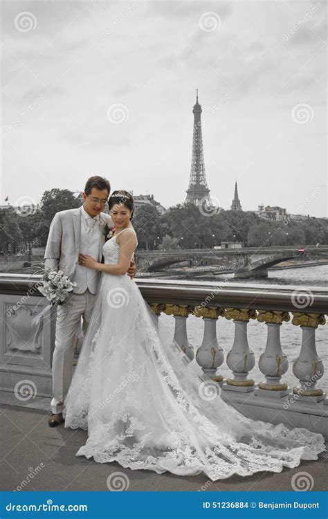 Lovely Asia Couple Wedding Pictures on Pont Alexandre III Bridge in ...