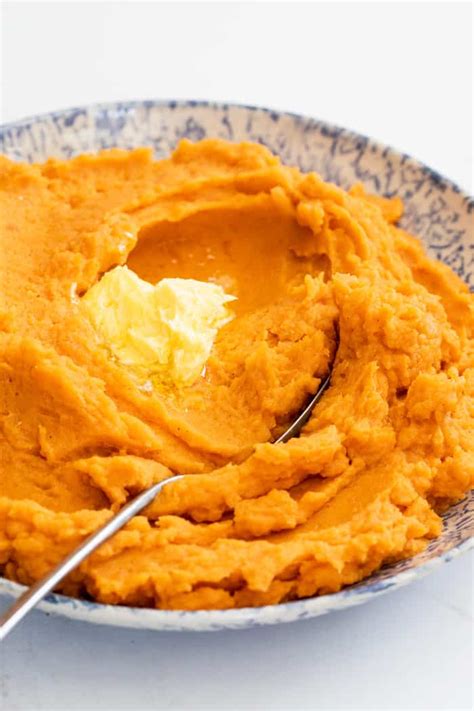 Velvetty Mashed Sweet Potatoes - Grandbaby Cakes