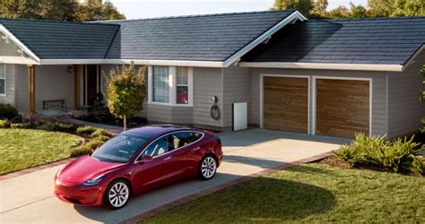 Tesla Unveils Version 3 of Solar Roof: Solar Glass Roof Tiles | 2019-10 ...