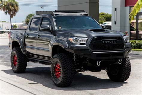 Toyota Tacoma Trd Pro Black