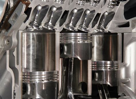 Piston and cylinder | Engineering, Mechanics & Applications | Britannica