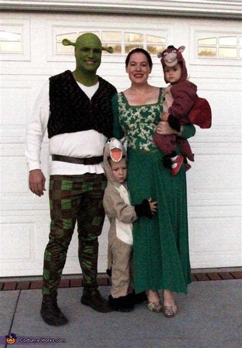 Shrek and Fiona Family Halloween Costume