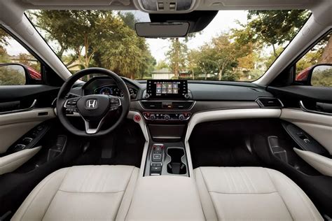 2021 Honda Accord Touring 2.0T Details | Serra Honda Champaign