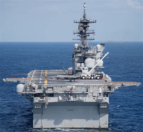 USS America LHA-6 Amphibious Assault Ship US Navy, 41% OFF