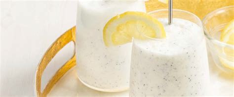 Lemon Poppy Seed Smoothie - Live Naturally Magazine