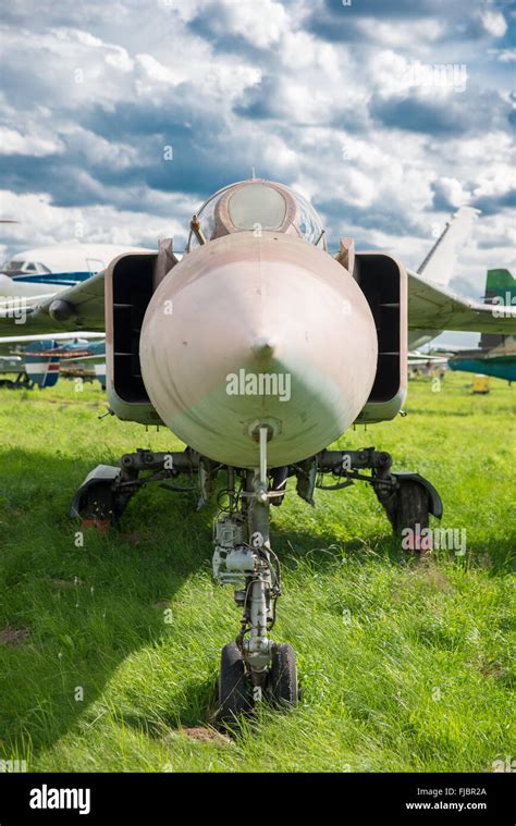 Cockpit view fighter jet hi-res stock photography and images - Alamy