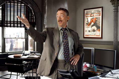 JK Simmons J Jonah Jameson Cameo in Spider-Man Far From Home | POPSUGAR Entertainment