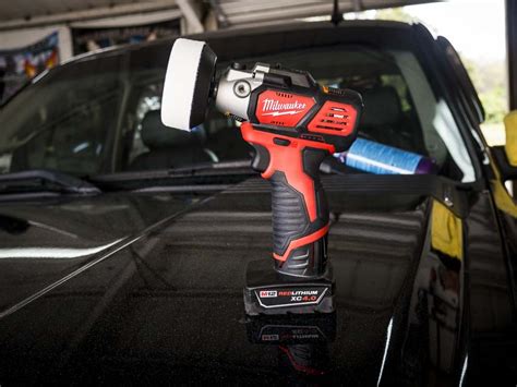 Milwaukee Cordless Polisher Sander M12 Video Review | STR