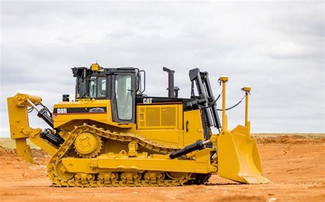 Transforming Cat D8R Dozer With Cat Certified Powertrain Rebuild : CEG