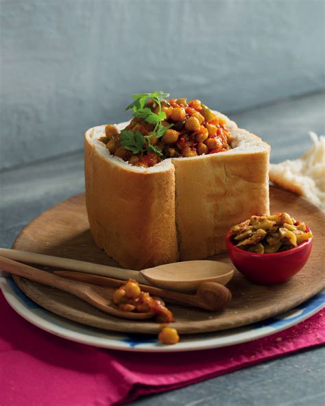 Chickpea bunny chow with mango atchar - MyKitchen