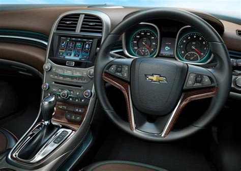 Chevrolet orlando interior photos