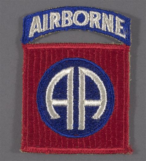 Insignia, 82nd Airborne Division, United States Army | National Air and ...