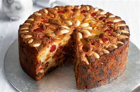 Mary Berry's Christmas fruit cake | British Recipes | GoodTo