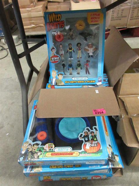 12 Wild Kratts Heroes & Villains Sets