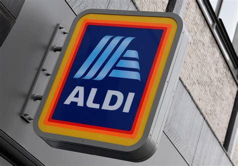 Aldi UK to recruit 6,000 after strong Christmas trading | Reuters