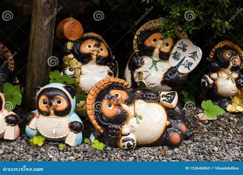 Japanese Raccoon Dog Statue In Shirakawa-go Editorial Image | CartoonDealer.com #76526352