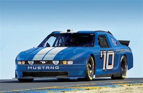 Ford Mustang to Enter NASCAR Series for First Time in History