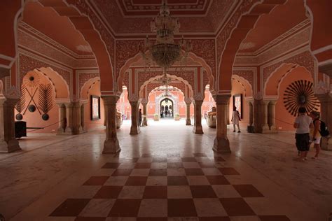 10 Popular Spots to visit in Jaipur - the Pink City in Northern India ...