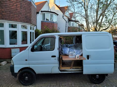 Simple Bespoke Suzuki Carry Van Conversion [Moving house soon, so ...