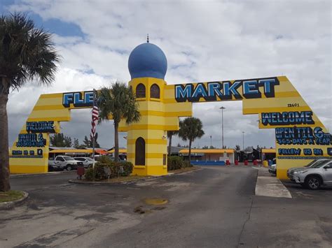 This Massive 55-Acre Flea Market In Florida Is Home To More Than 700 ...