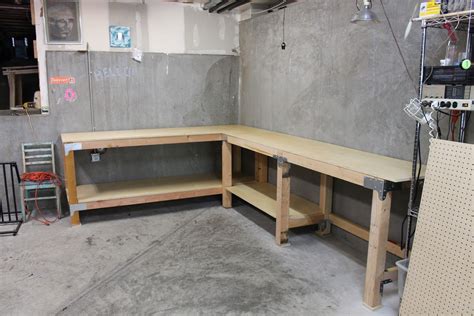 Nice L-Shaped Workbench | Garage workbench plans, Garage work bench, Building a workbench