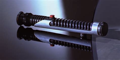 Qui-Gon's lightsaber | StarWars.com