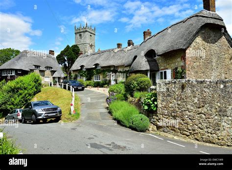 Godshill Isle of Wight Stock Photo - Alamy