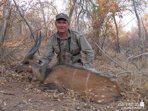 Bushbuck Hunting Mozambique | AfricaHunting.com