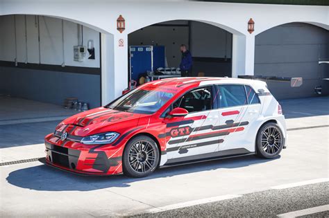 Volkswagen Golf GTI TCR Race Car Experience