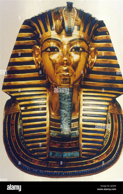 Ancient egyptian death mask Banque de photographies et d’images à haute résolution - Alamy