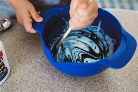 How to Make Slime - C.R.A.F.T.