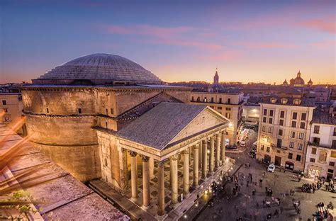 Pantheon Rome Exterior