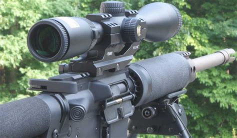 Best Scopes for AR 15 Coyote Hunting