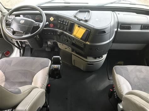 2017 Volvo 780 Truck Interior | Psoriasisguru.com