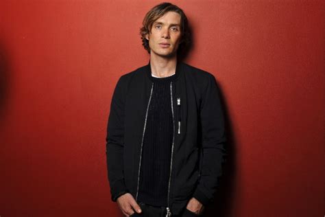 Style Guide: How to Dress Like Cillian Murphy | Man of Many