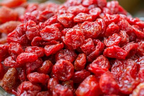 Making Cherry Cobbler Using Dried Cherries? | ThriftyFun