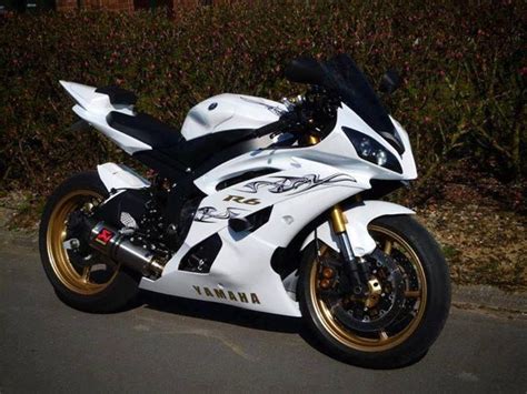 111 best Yamaha r6 // R6 // custom bike // modified images on Pinterest | Sport bikes, Sport ...