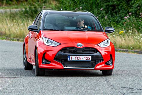 Toyota Yaris Hybrid review | DrivingElectric