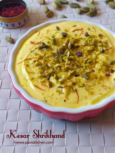 Shrikhand recipe | Gujarati shrikhand sweet | Kesar elaichi shrikhand - greek yogurt