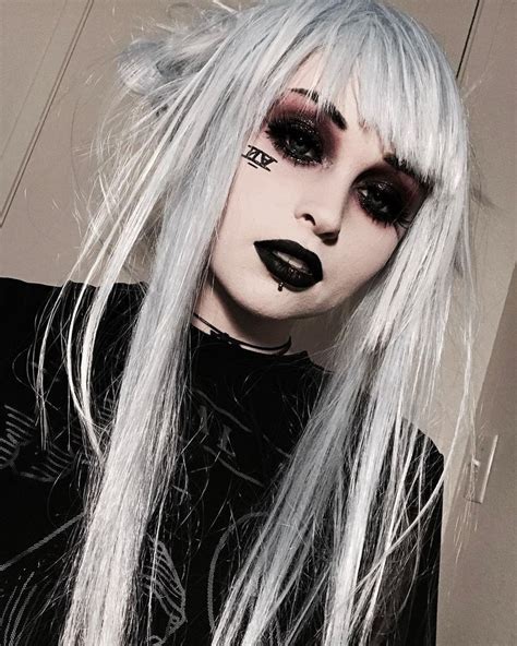 Untitled | Punk makeup, Edgy makeup, Emo makeup