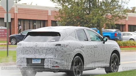 2025 Nissan Murano SUV's New Design Spotted, and It Looks Sharp